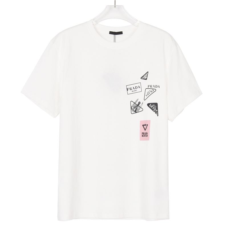 【2色展開】PRADA◆コットン 半袖 Tシャツ エンボスロゴ付 話題 激安商品 お洒落度UP】PRADA◇コットン 半袖 Tシャツ エンボス