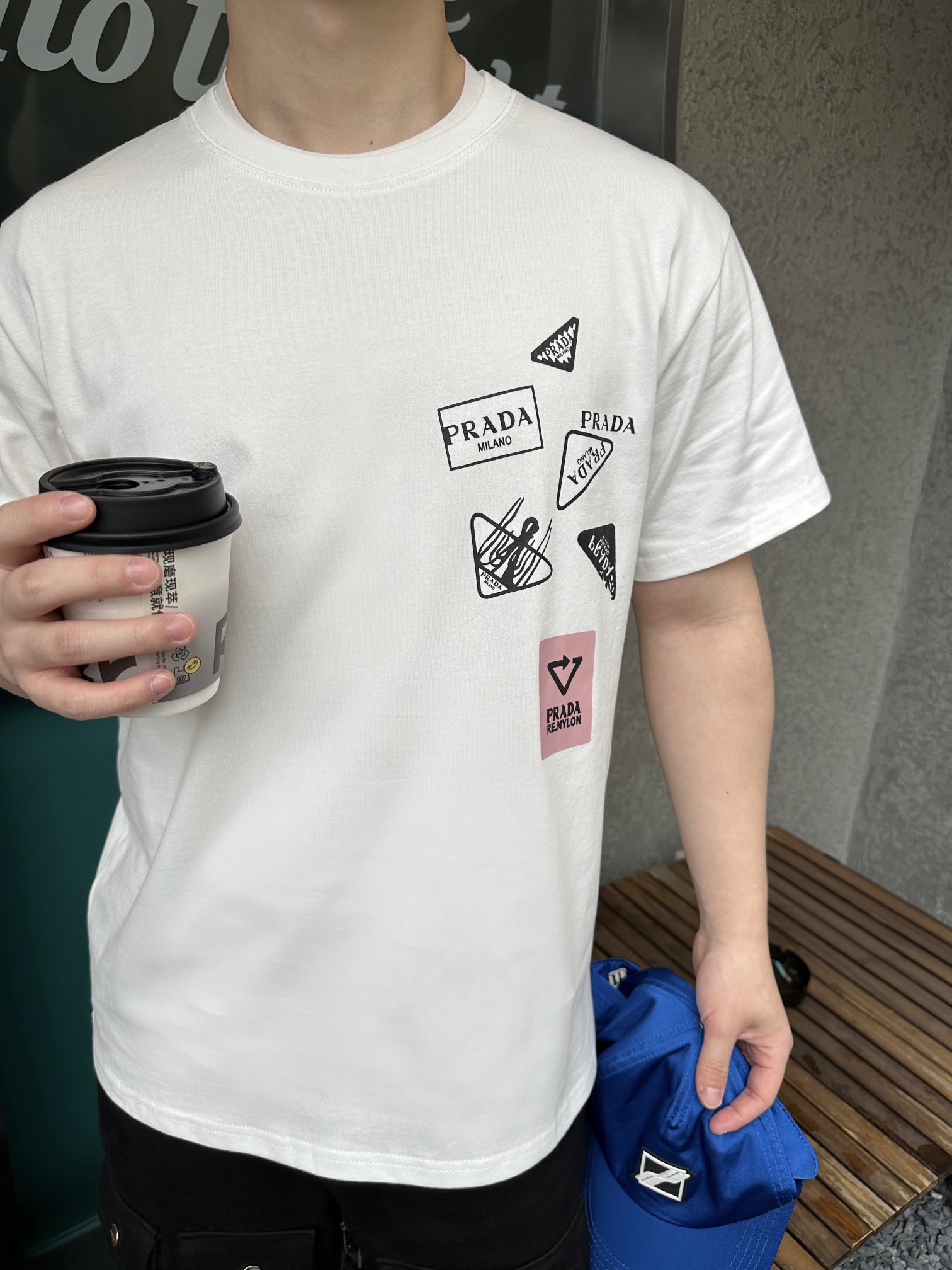 プラダ コットン エンボス メンズ レディース 半袖Tシャツ